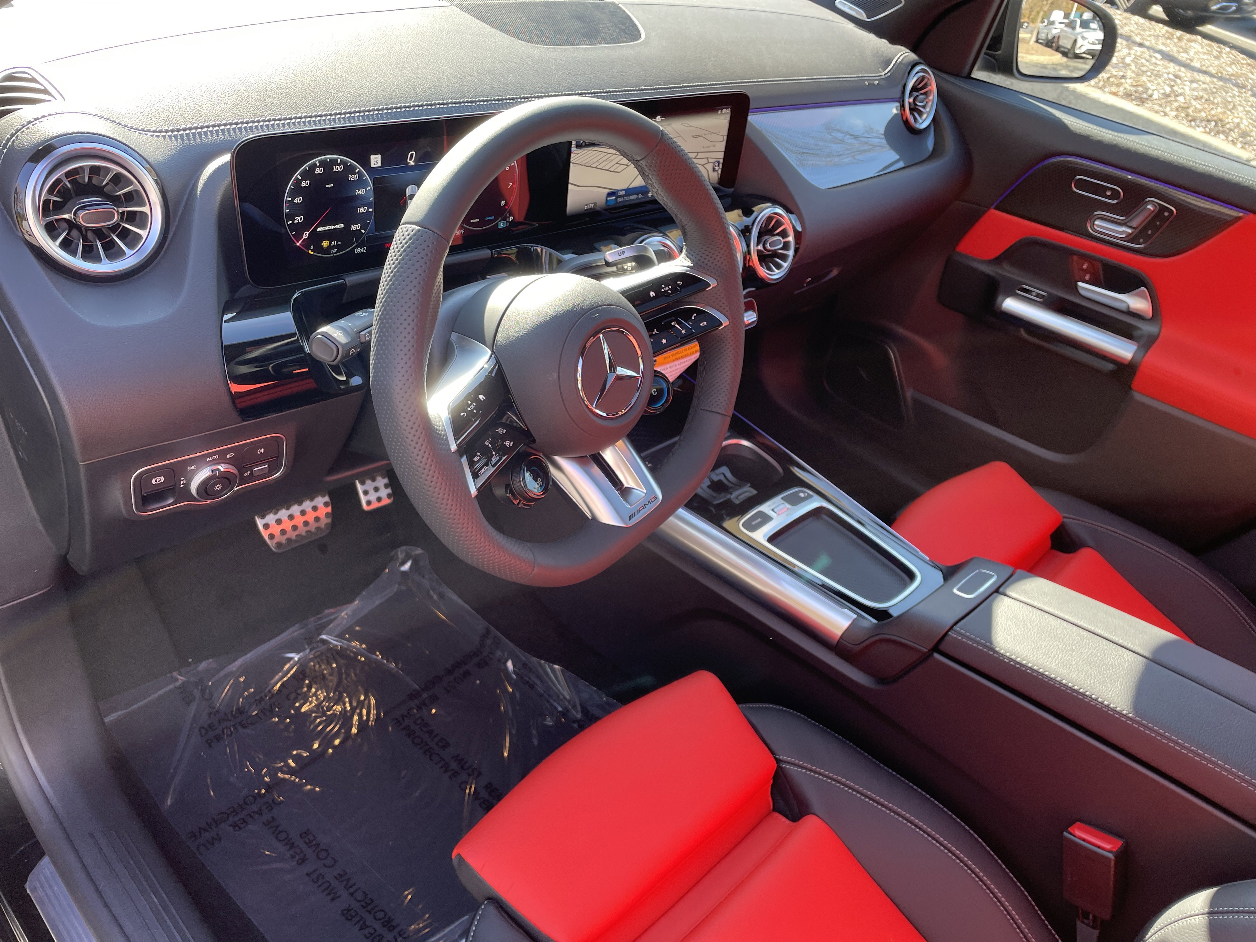 New 2026 Mercedes-Benz GLA 35 AMG 4MATIC image 17