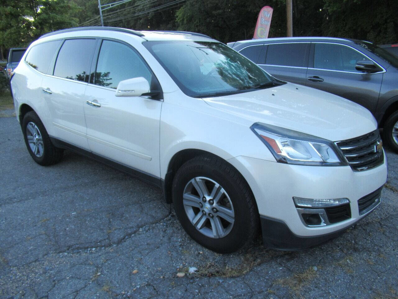 Used 2015 Chevrolet Traverse LT image 4