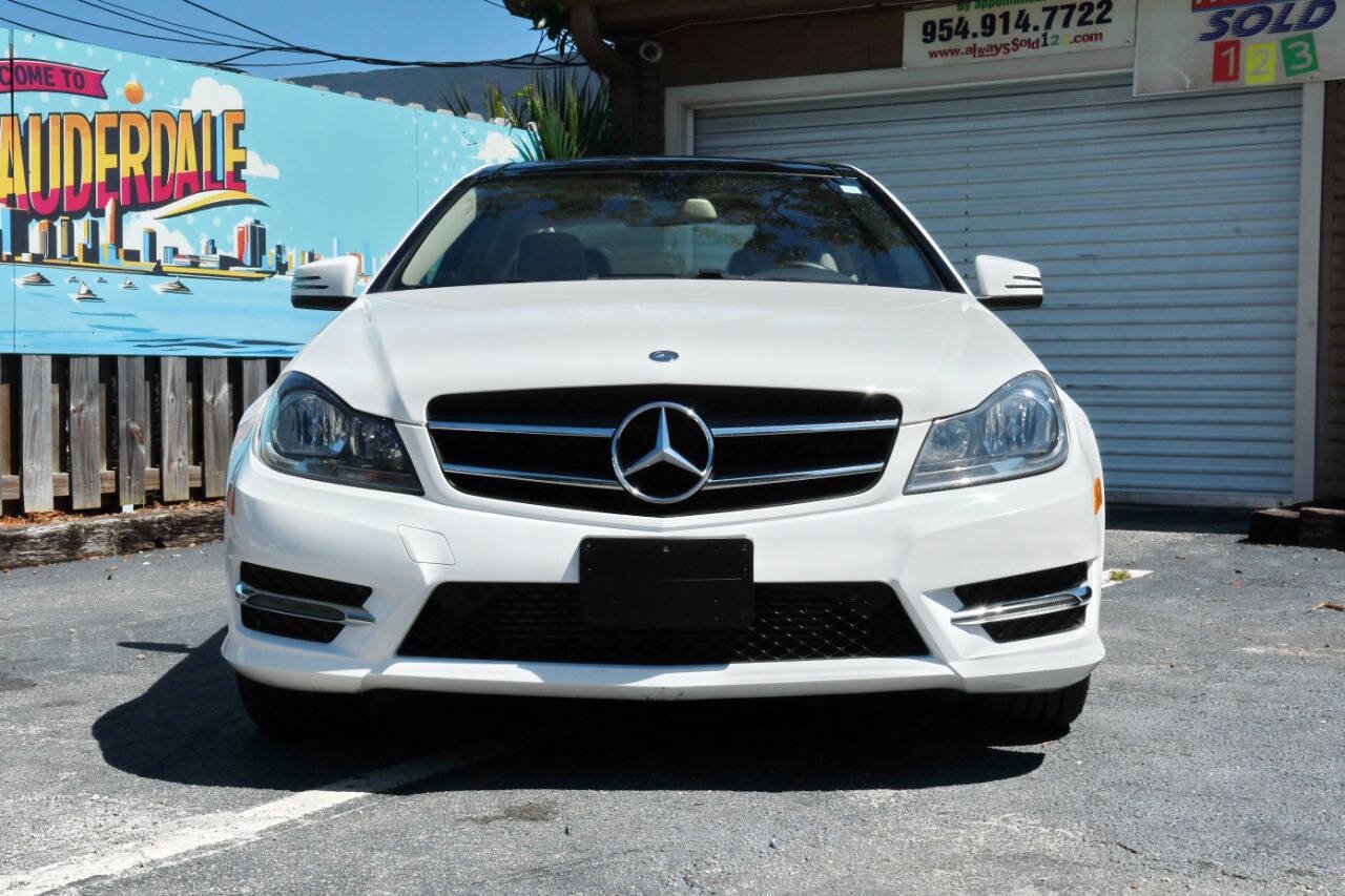 Used 2014 Mercedes-Benz C 250 Coupe image 3