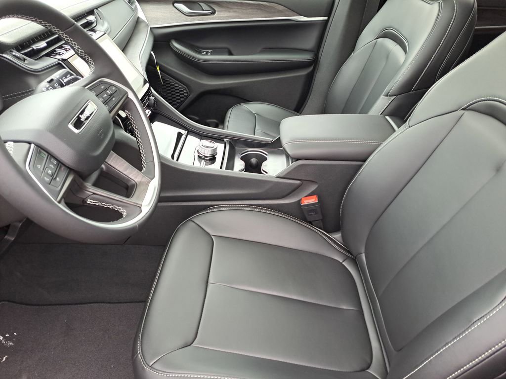 New 2025 Jeep Grand Cherokee L Limited AWD/4WD image 19