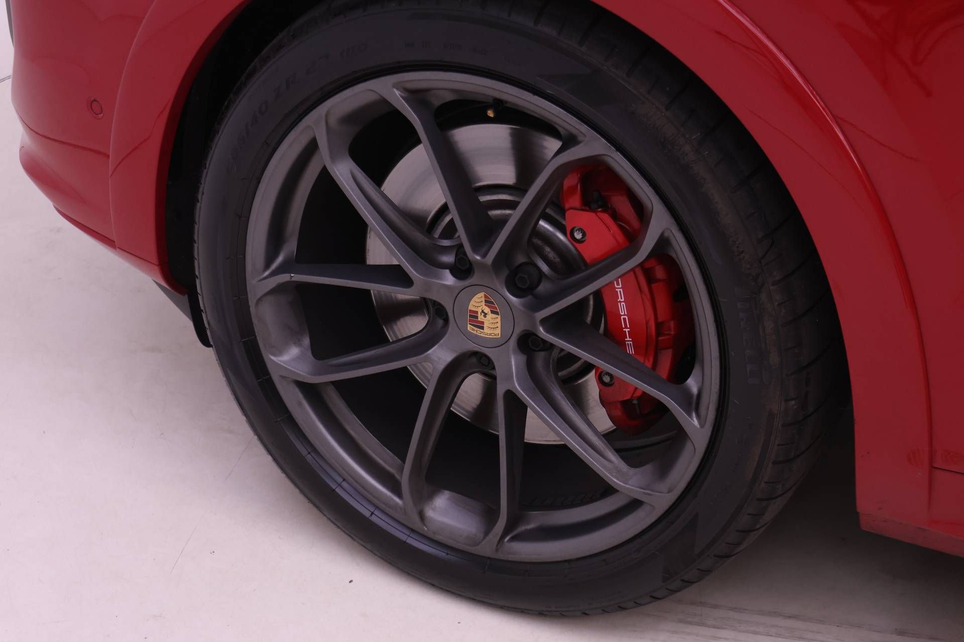 Certified 2025 Porsche Cayenne GTS AWD/4WD image 23