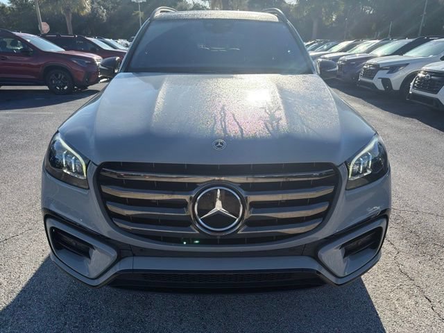 Used 2024 Mercedes-Benz GLS 580 4MATIC image 5