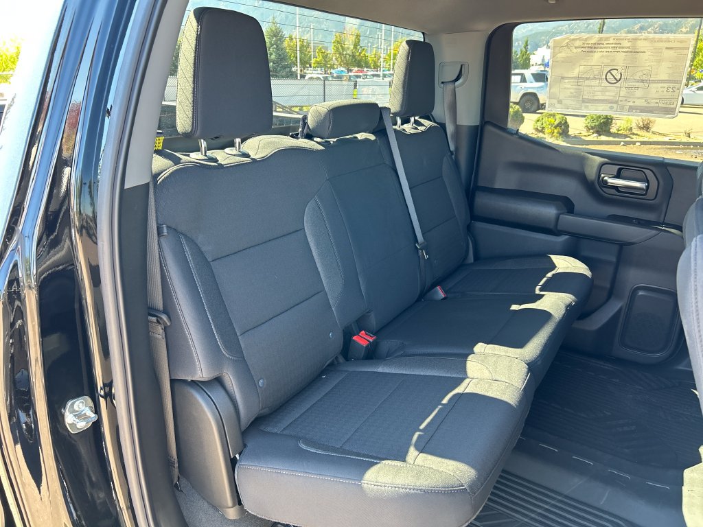 New 2026 Chevrolet Silverado 1500 Custom Trail Boss w/ LPO, Dark Essentials Package AWD/4WD image 21
