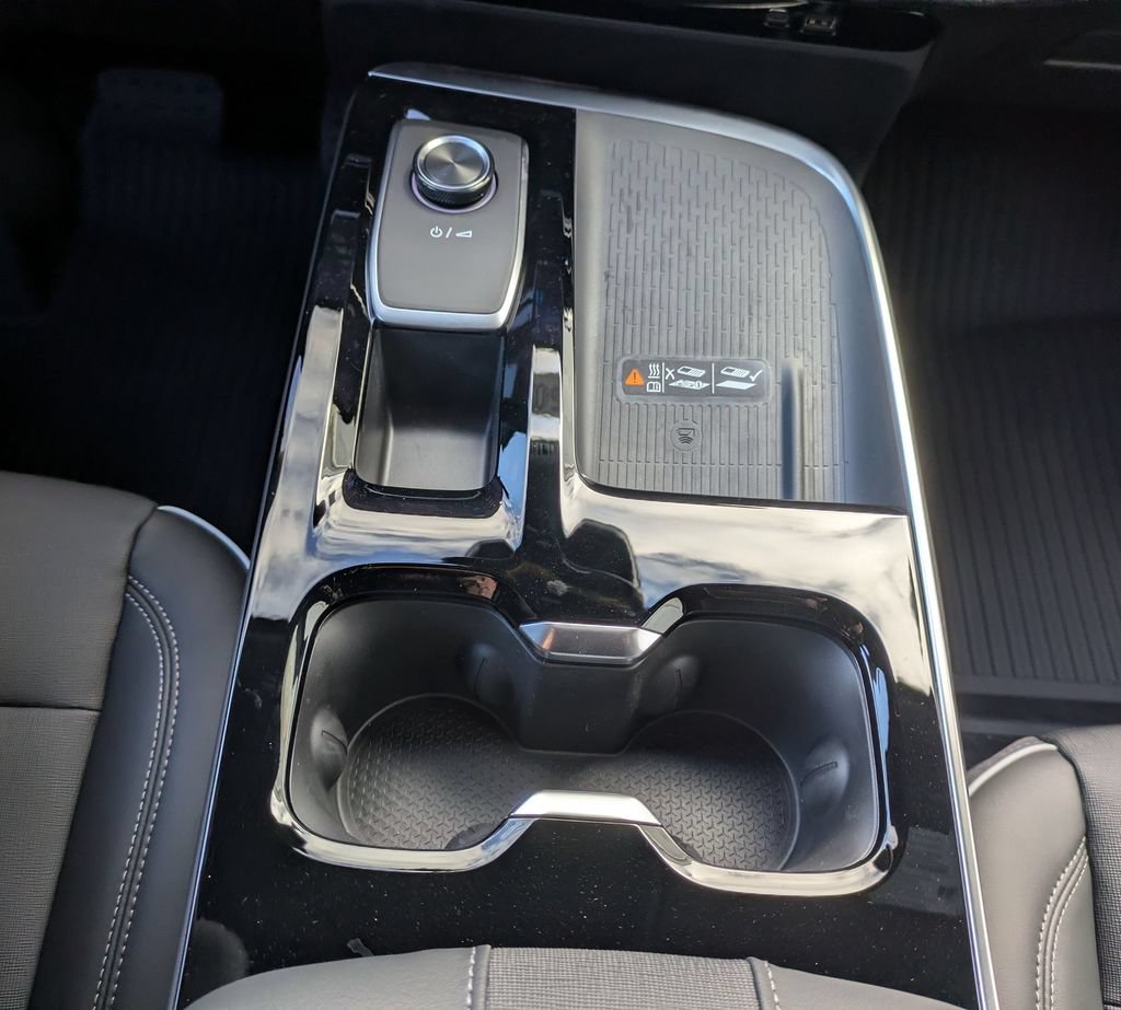 New 2026 Buick Enclave Preferred w/ Power Package AWD/4WD image 16