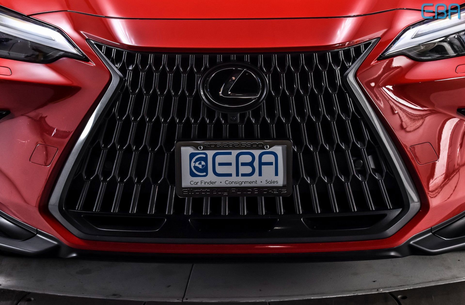 Used 2024 Lexus NX 450h+ AWD w/ Vision Package image 9