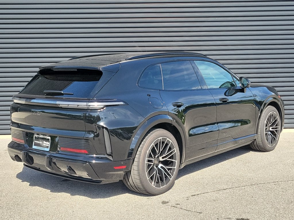 New 2026 Porsche Cayenne Turbo AWD/4WD image 7