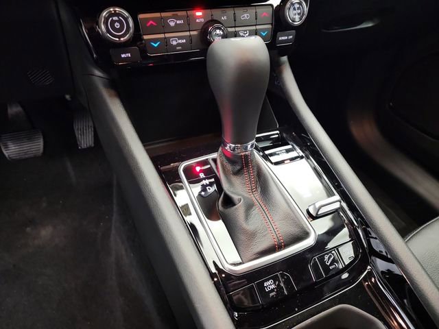 New 2026 Jeep Compass Trailhawk image 21