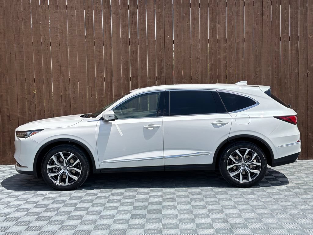 Used 2024 Acura MDX w/ Technology Package FWD image 15
