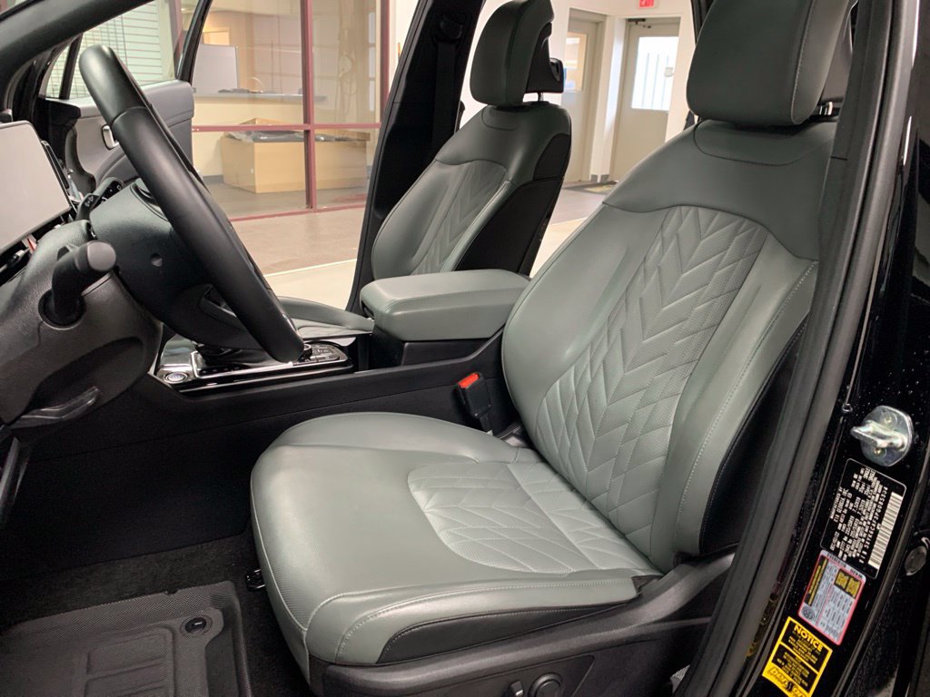 Used 2023 Kia Sportage X-Line w/ X-Line Premium Package AWD/4WD image 13