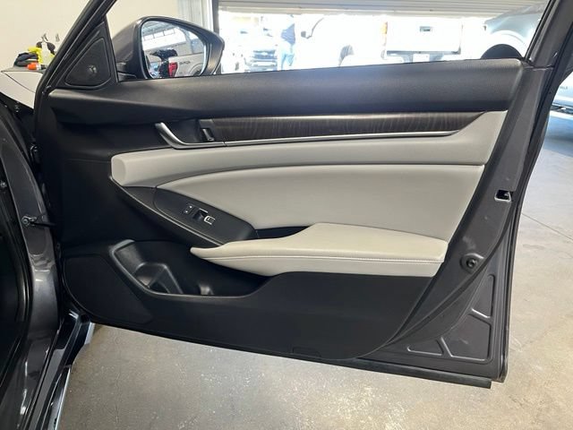 Used 2018 Honda Accord EX-L image 13