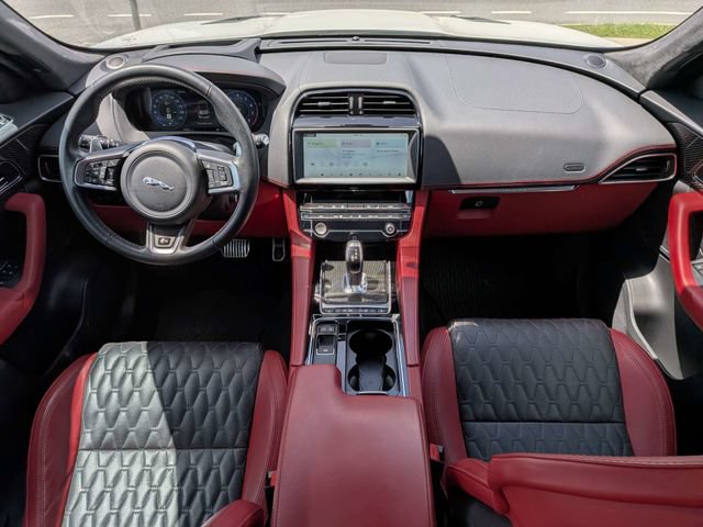 Used 2020 Jaguar F-PACE SVR AWD/4WD image 13