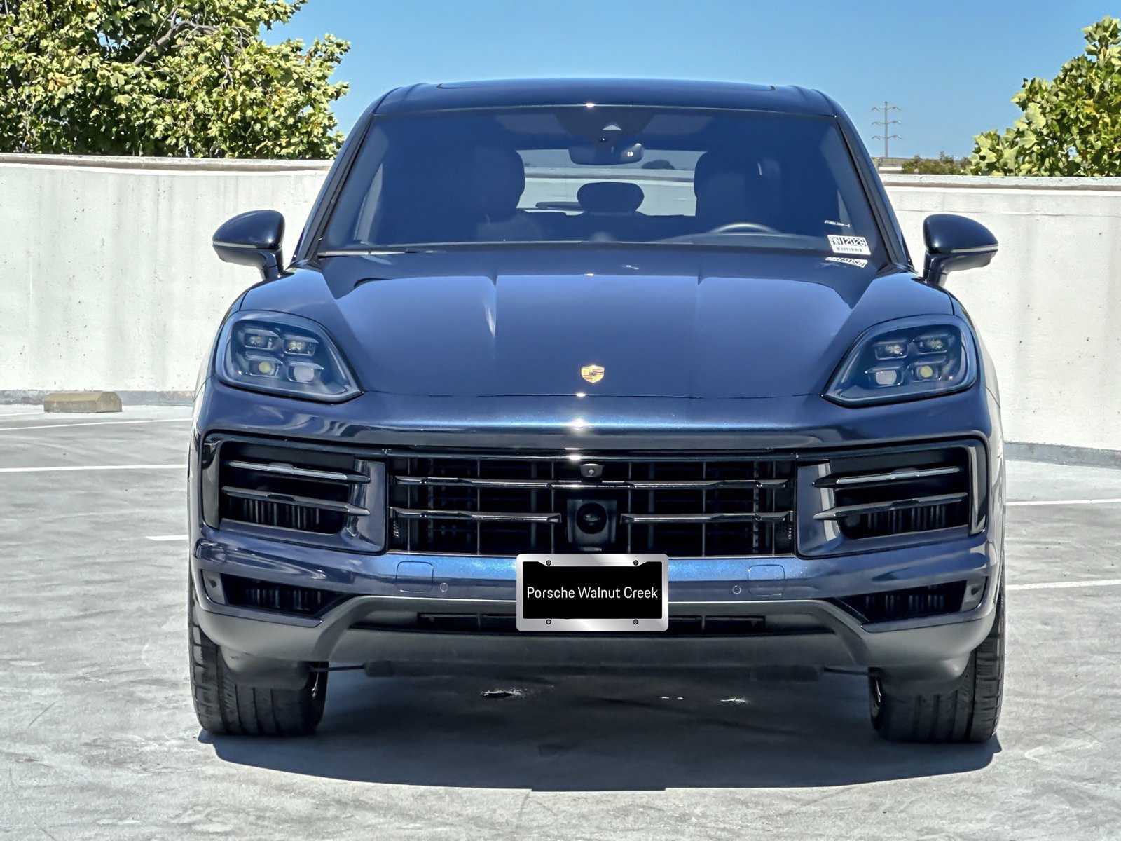 Used 2025 Porsche Cayenne S AWD/4WD image 12