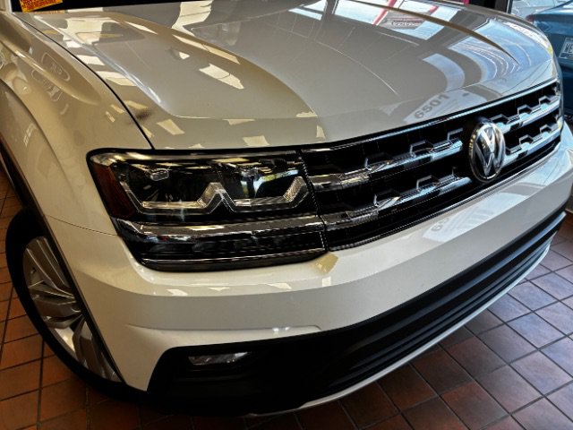 Used 2020 Volkswagen Atlas SE w/ Panoramic Sunroof Package FWD image 2