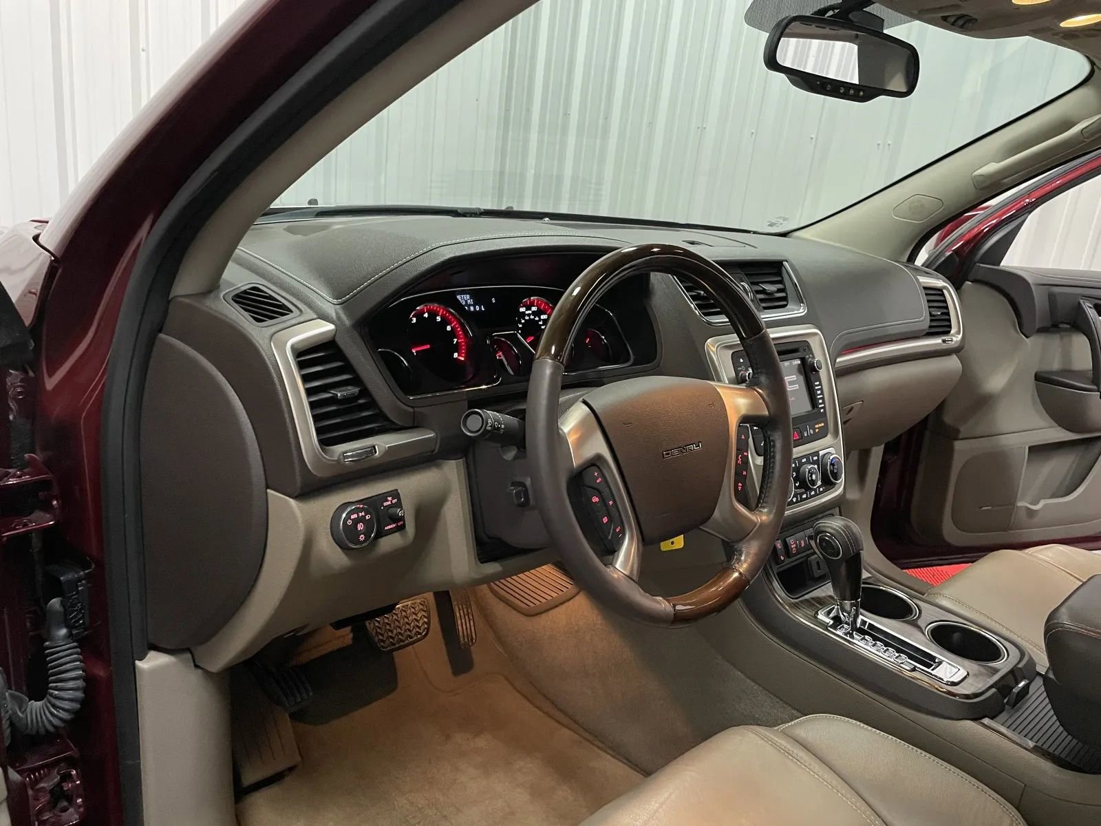Used 2015 GMC Acadia Denali AWD/4WD image 37