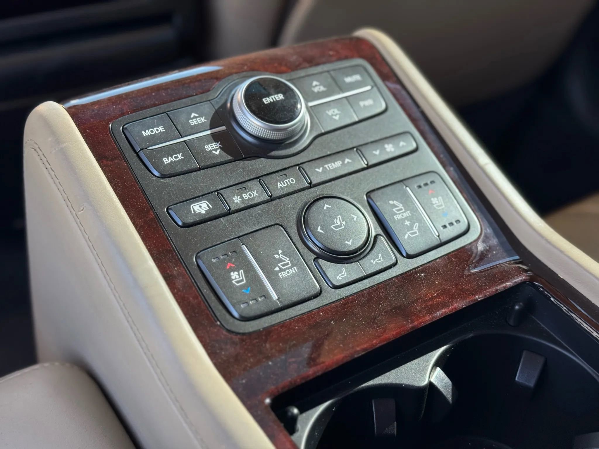 Used 2011 Hyundai Equus Ultimate image 41