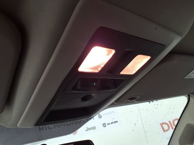 Used 2011 RAM 1500 Classic SLT image 26