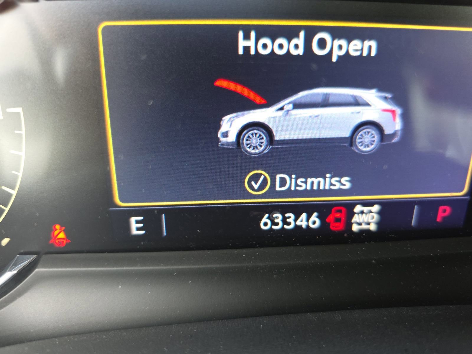 Used 2021 Cadillac XT5 Premium Luxury image 2