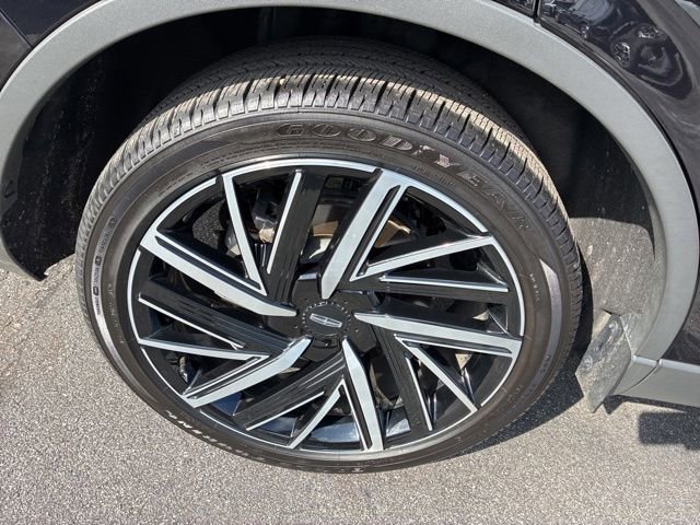 Certified 2025 Lincoln Aviator Reserve w/ Equipment Group 201A AWD/4WD image 15