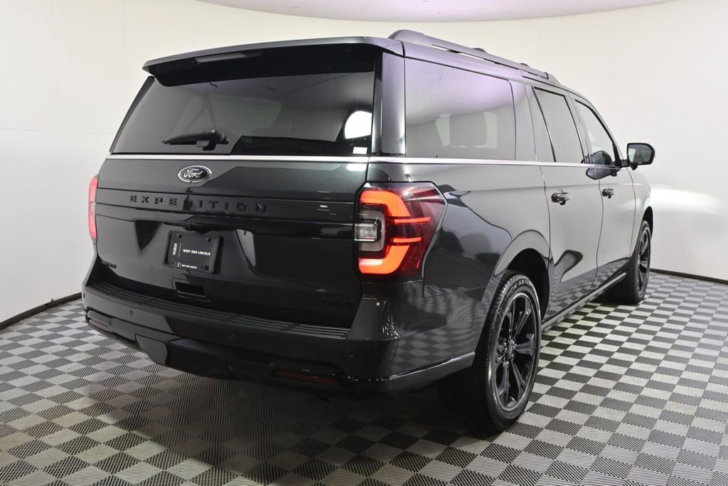 Used 2022 Ford Expedition Max Limited image 6