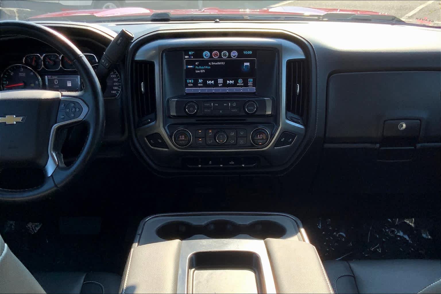 Used 2018 Chevrolet Silverado 1500 LTZ w/ Sport Package AWD/4WD image 15