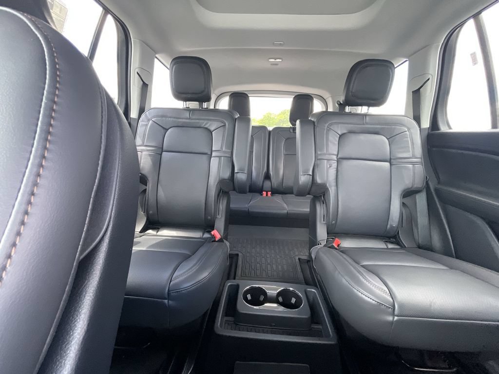 New 2026 Lincoln Aviator Reserve AWD/4WD image 13