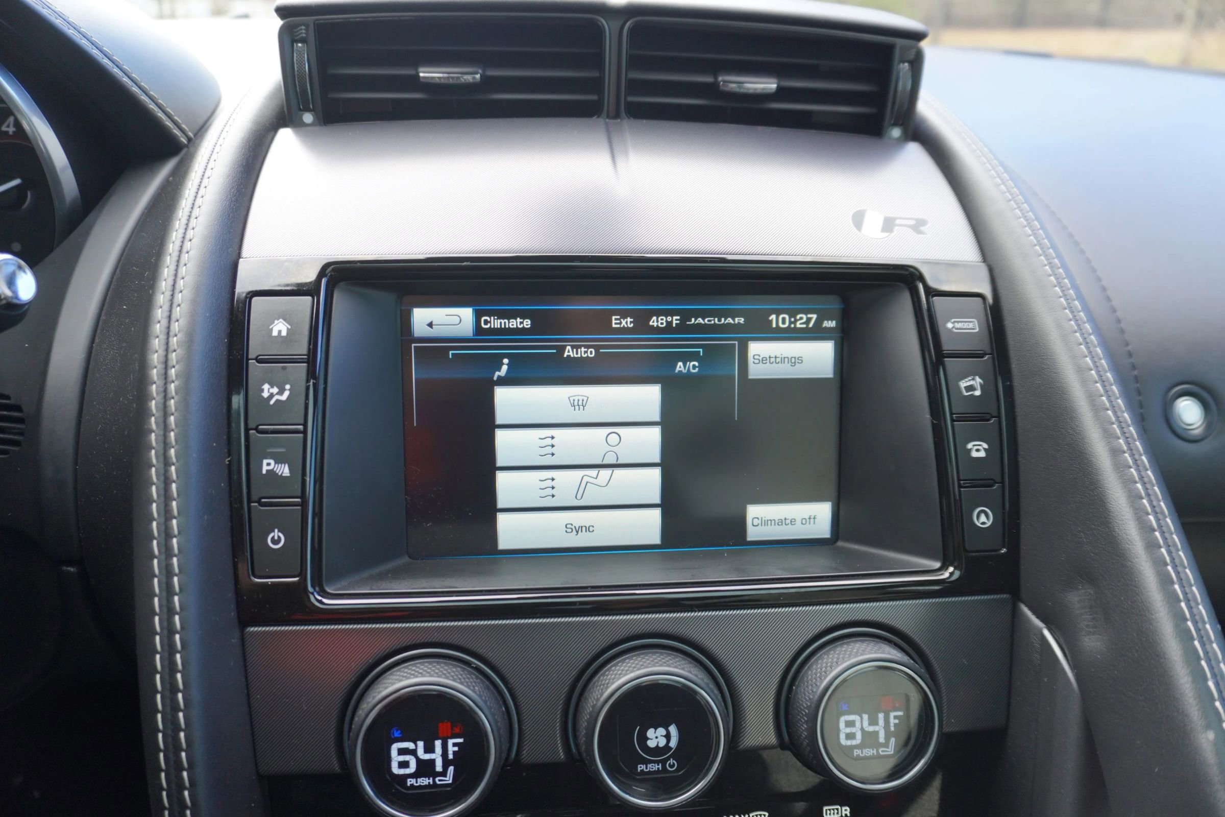 Used 2017 Jaguar F-TYPE R image 18