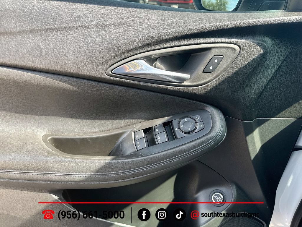 Used 2025 Buick Encore GX Sport Touring w/ Advanced Technology Package FWD image 10