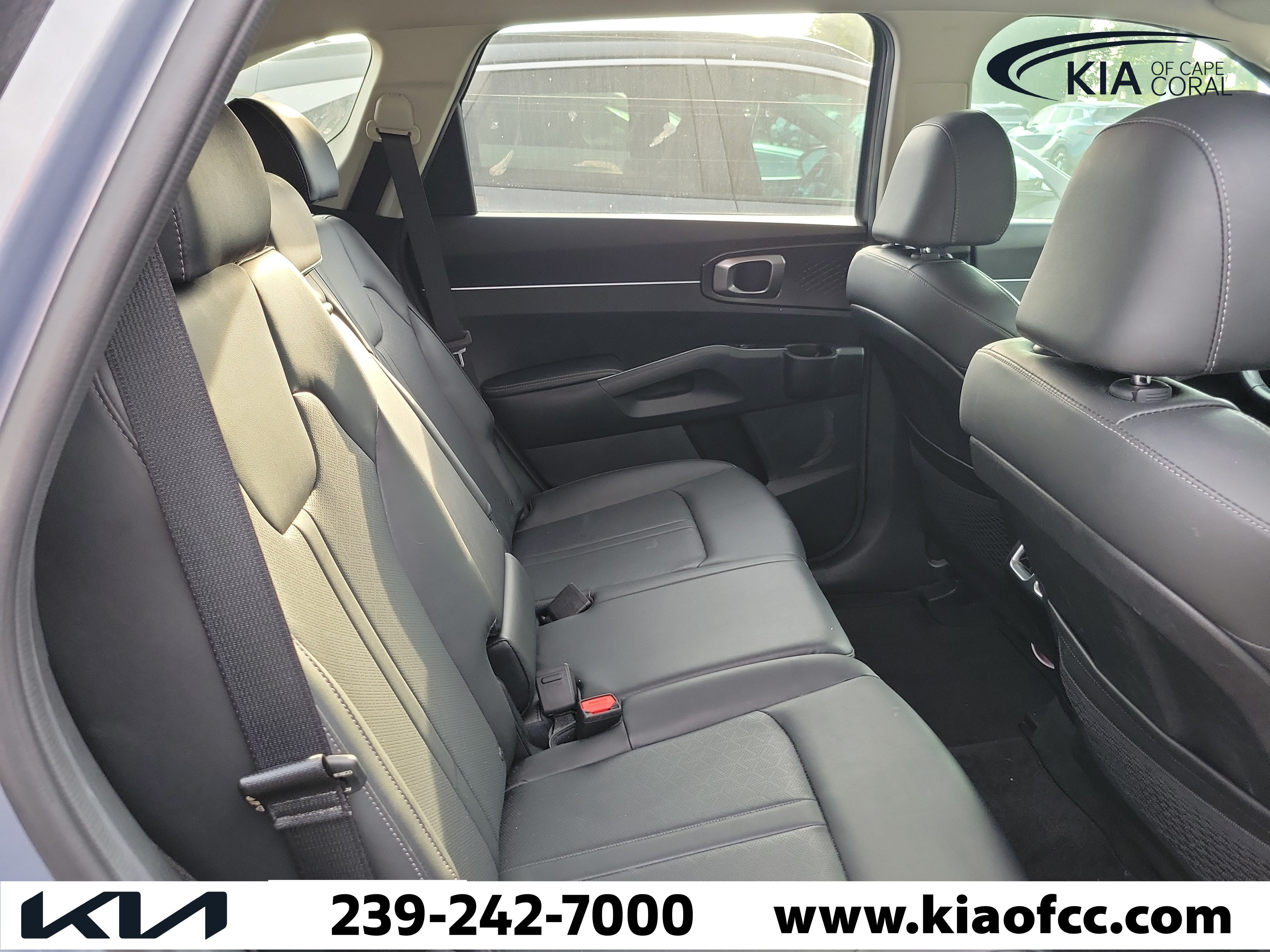 Certified 2023 Kia Sorento S FWD image 10