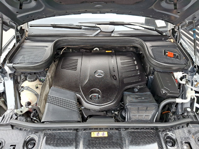 Used 2024 Mercedes-Benz GLE 450 4MATIC image 32
