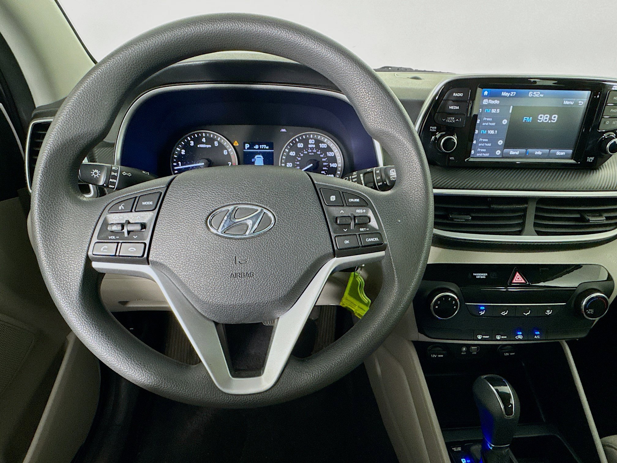 Used 2021 Hyundai Tucson SE FWD image 11