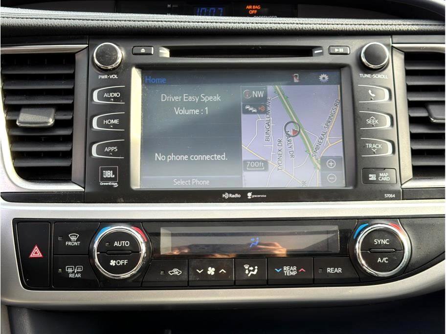 Used 2014 Toyota Highlander Limited image 21