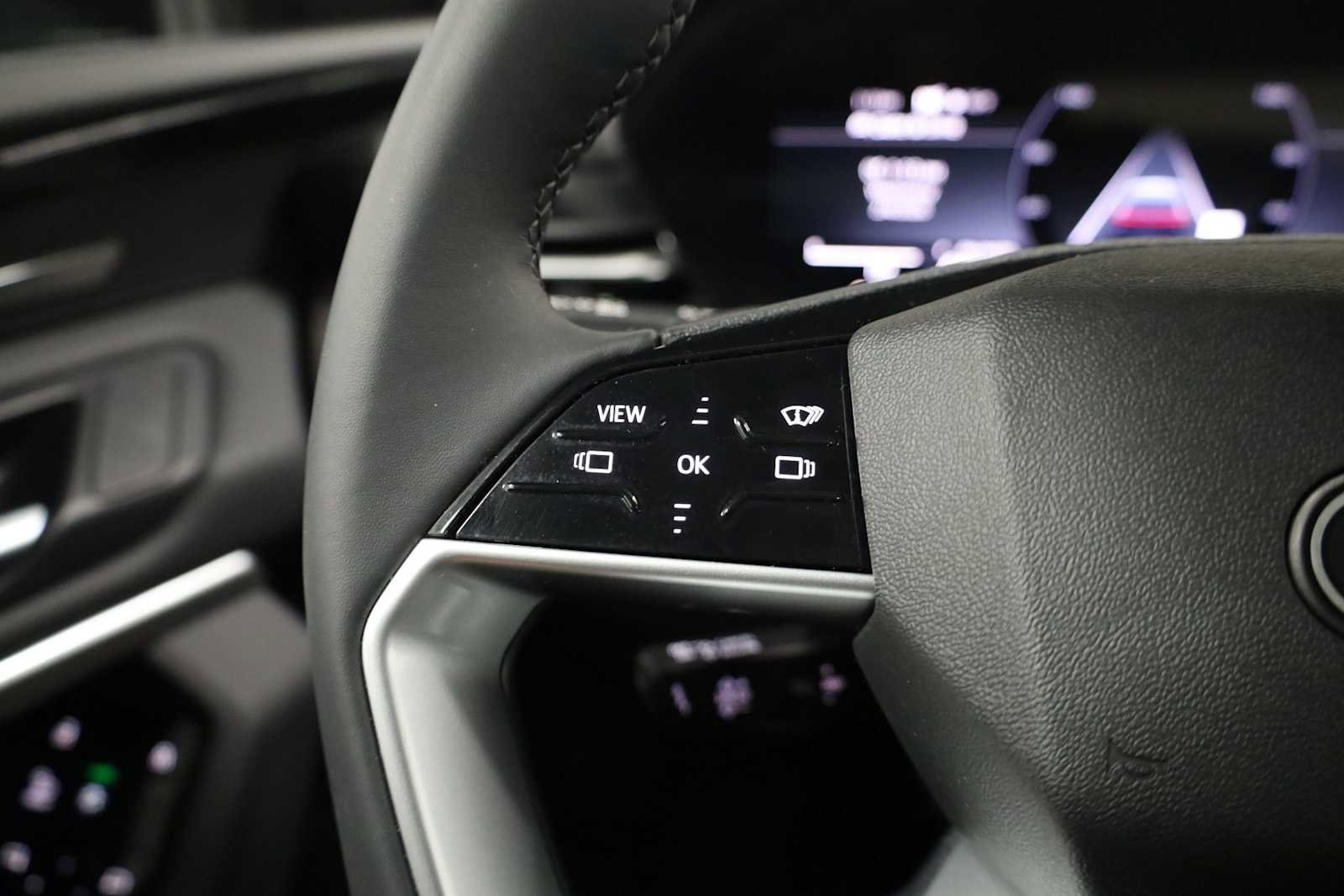 Certified 2025 Audi Q5 Prestige image 25