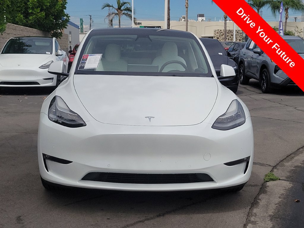 Used 2022 Tesla Model Y Long Range AWD/4WD image 26