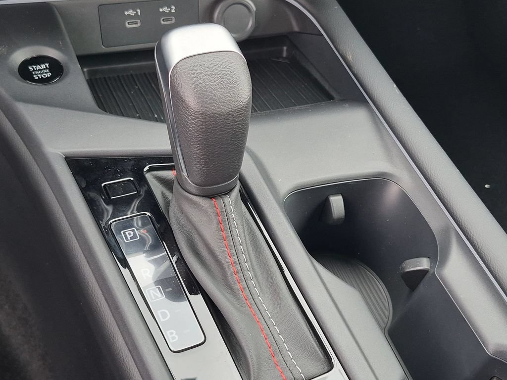 New 2026 Nissan Sentra SR w/ SR Premium Package FWD image 20