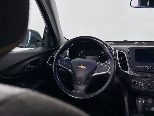 Used 2020 Chevrolet Equinox LT w/ Driver Convenience Package AWD/4WD image 8