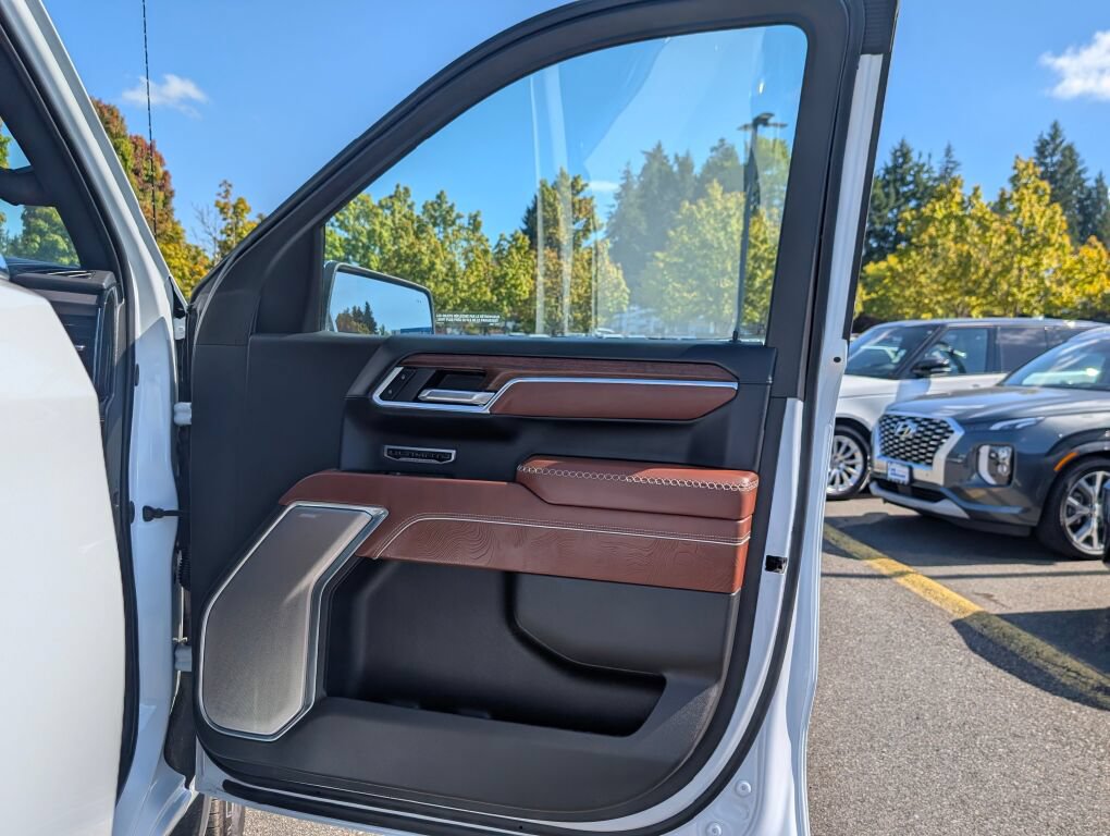Certified 2026 GMC Sierra 1500 Denali Ultimate AWD/4WD image 32