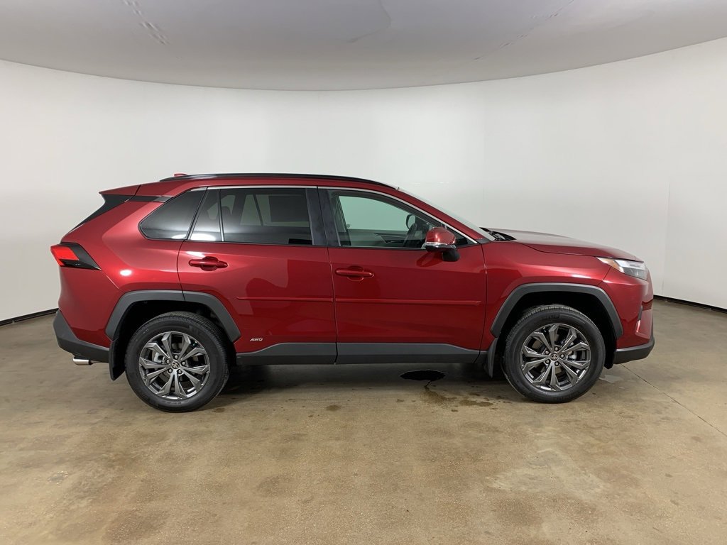 Used 2024 Toyota RAV4 XLE Premium w/ Weather Package image 7