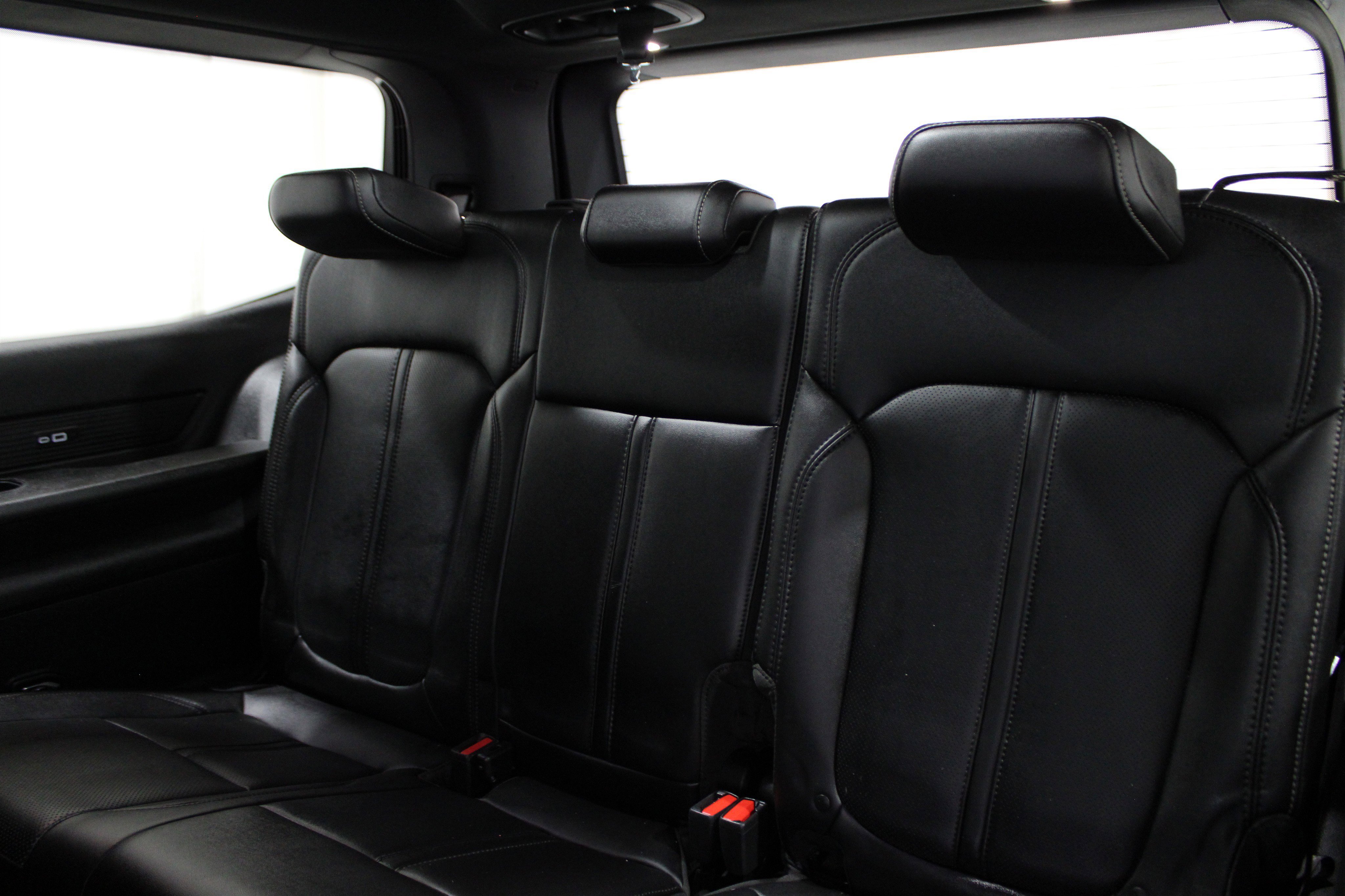 Used 2024 Jeep Wagoneer 4WD w/ Premium Group I image 29