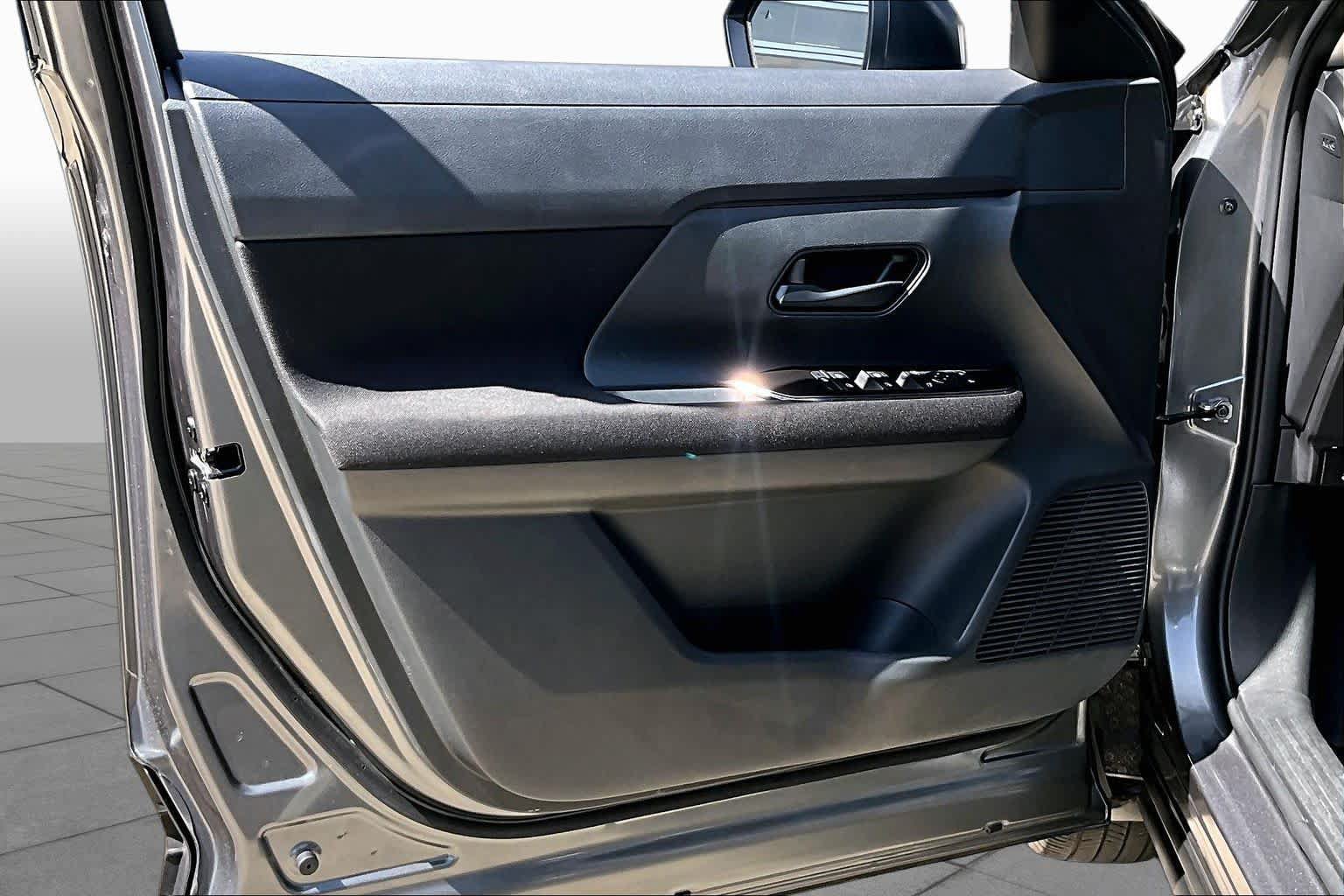 Certified 2026 Nissan Kicks S FWD image 20