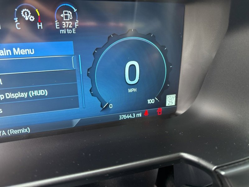 Used 2023 Ford F350 Platinum image 34