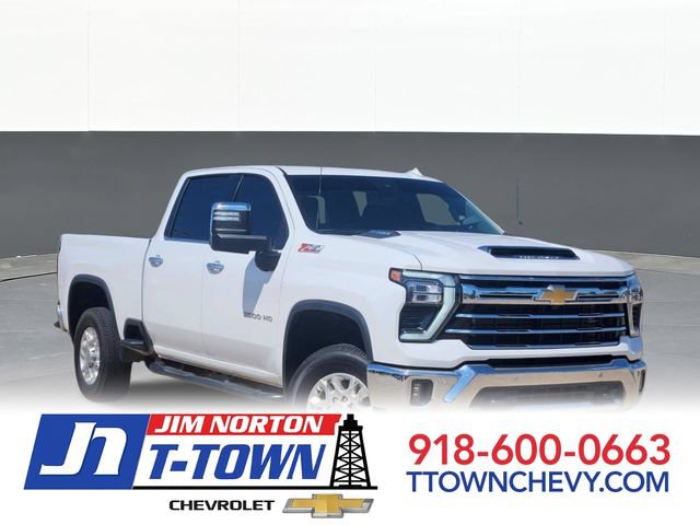 Used 2025 Chevrolet Silverado 2500 LTZ w/ LTZ Premium Package AWD/4WD image 1