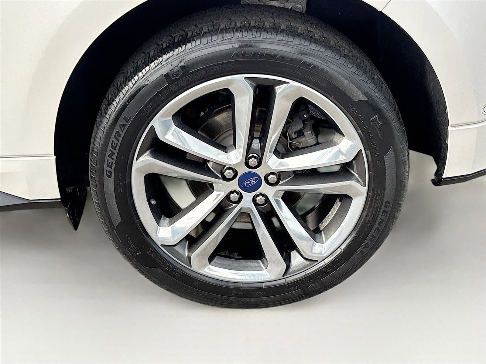 Used 2018 Ford Edge Sport w/ Equipment Group 401A image 32