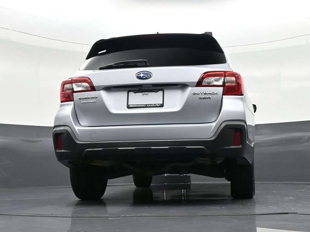 Used 2019 Subaru Outback 3.6R Limited AWD/4WD image 31