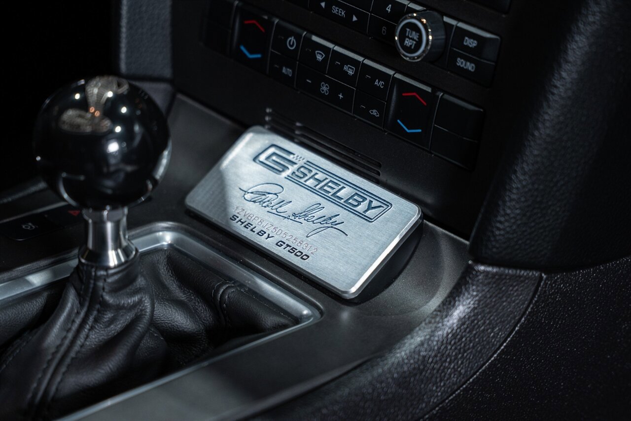 Used 2013 Ford Mustang Shelby GT500 RWD image 57