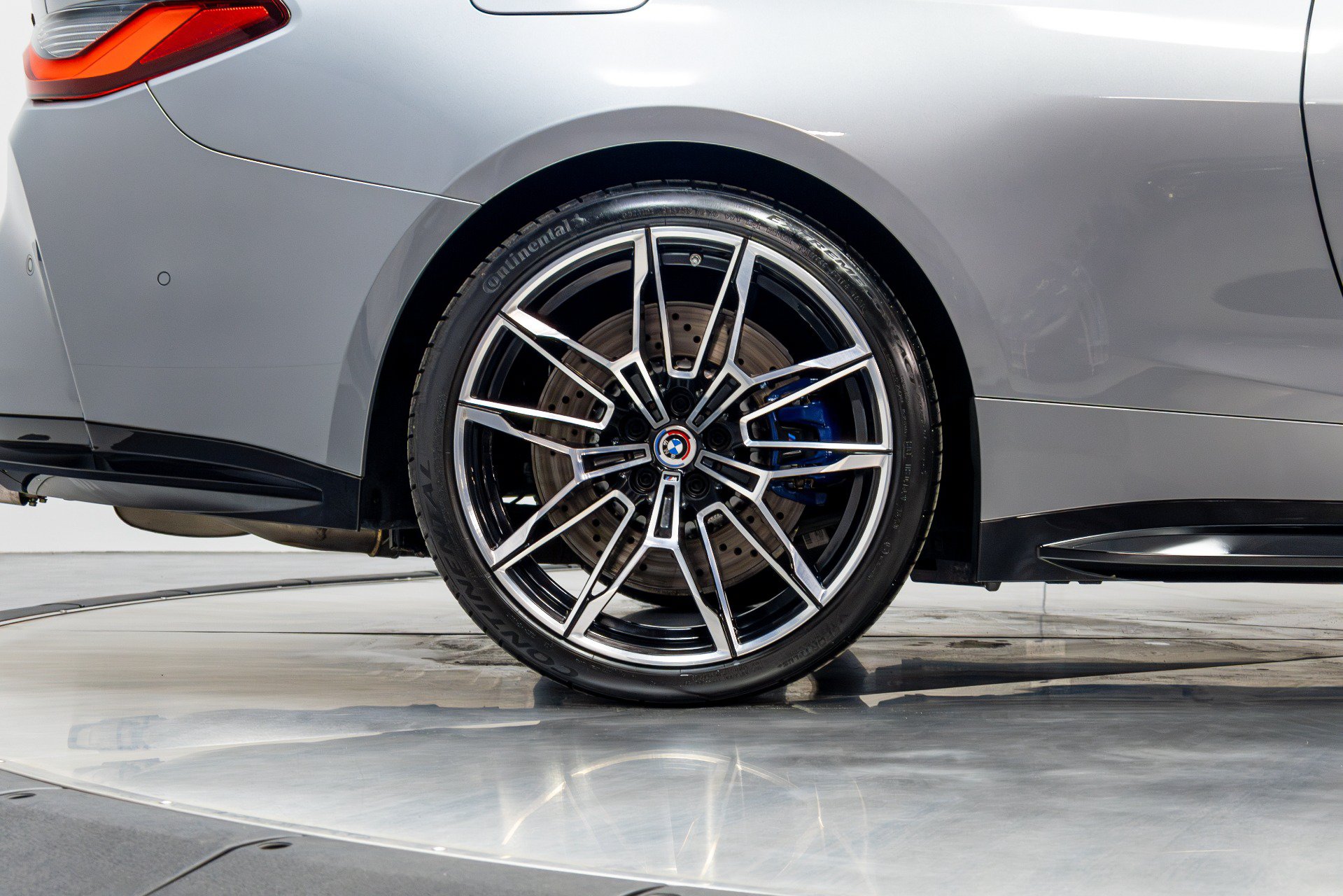 Used 2023 BMW M4 xDrive Competition w/ Executive Package AWD/4WD image 20