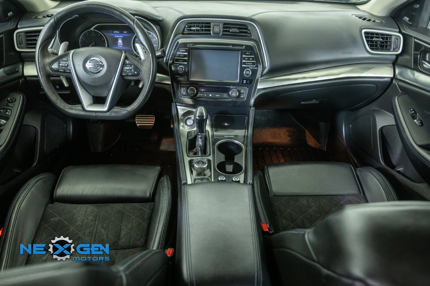Used 2018 Nissan Maxima SR w/ Midnight Edition FWD image 31