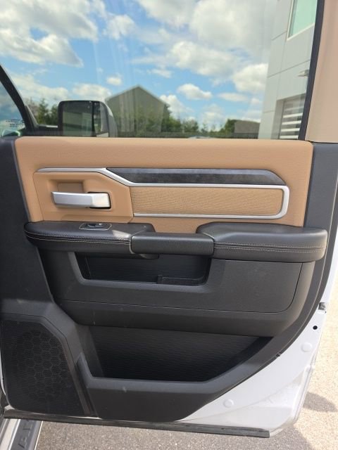 Used 2021 RAM 2500 Big Horn w/ Level 2 Equipment Group image 12