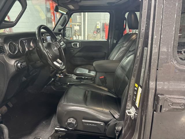 Used 2021 Jeep Wrangler Unlimited Sahara AWD/4WD image 26