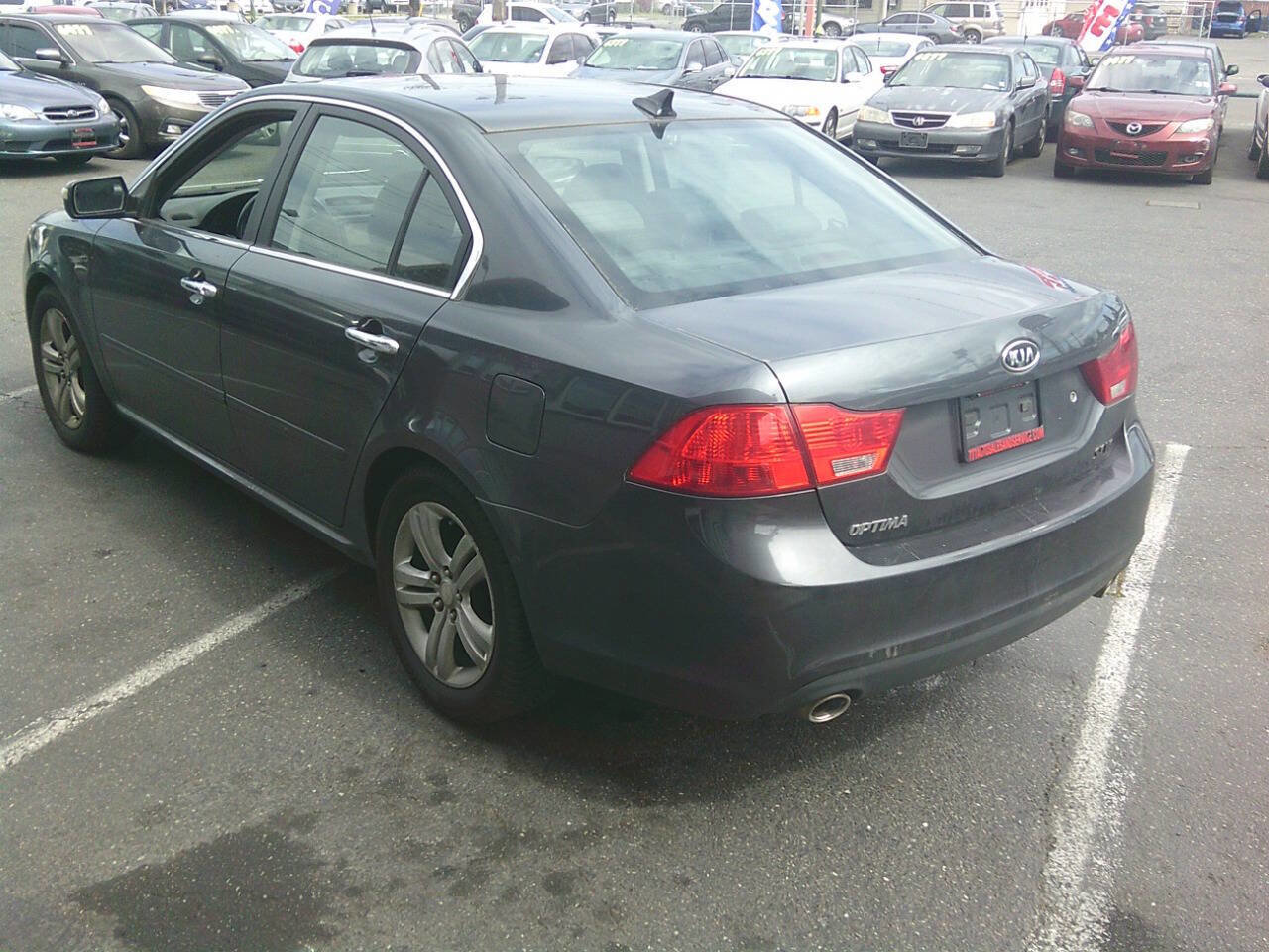 Used 2010 Kia Optima SX w/ Premium Pkg image 3