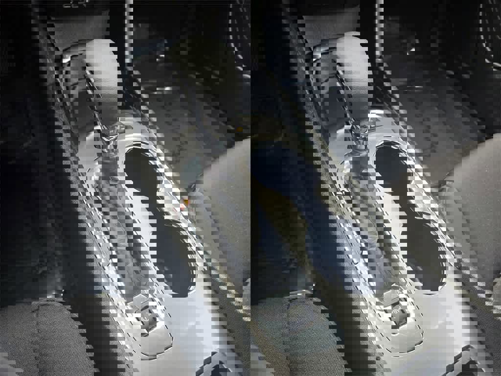 Used 2023 Chevrolet Malibu LT image 18